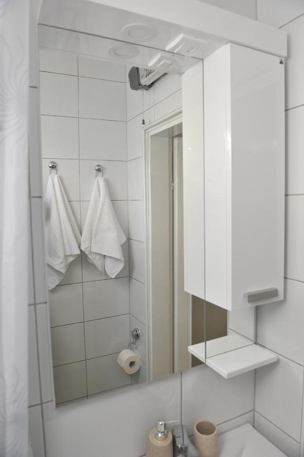Studio Apartman Bandb Dakovo Exterior photo